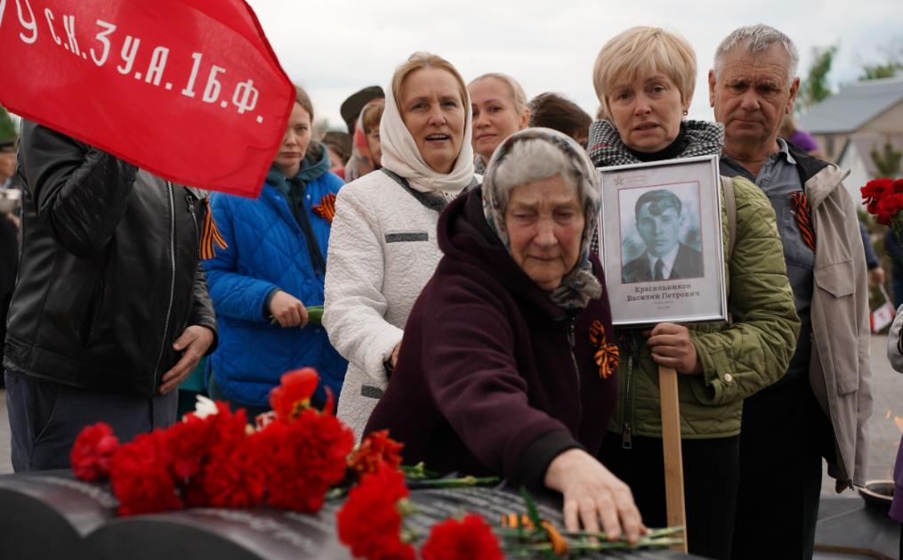 В деревне Висловка Самарской области зажжен новый Вечный огонь